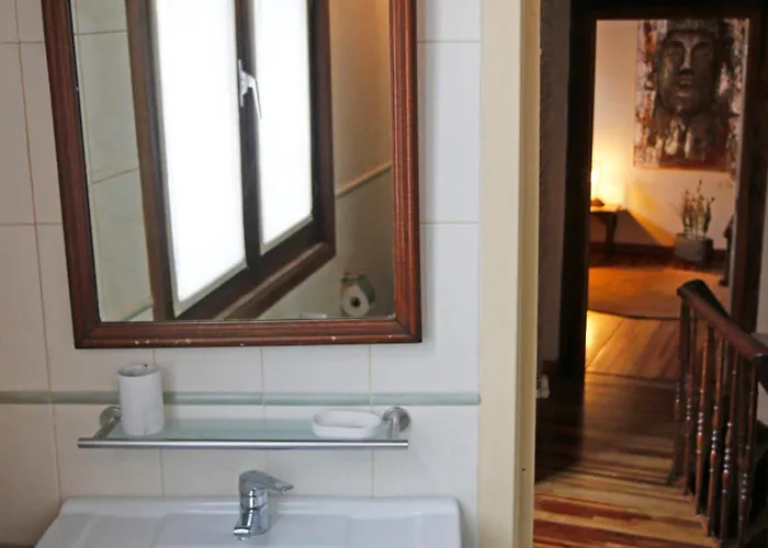 18de-eeuwse Woning In Het Hartje Гент