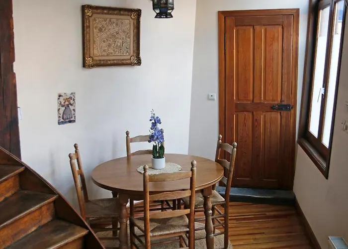 Апартаменты 18de-eeuwse Woning In Het Hartje *